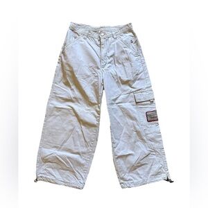 Vintage 1999 Looney Toons Tweety Cargo Pants Capris 90s Y2K Size 7/8 Beige